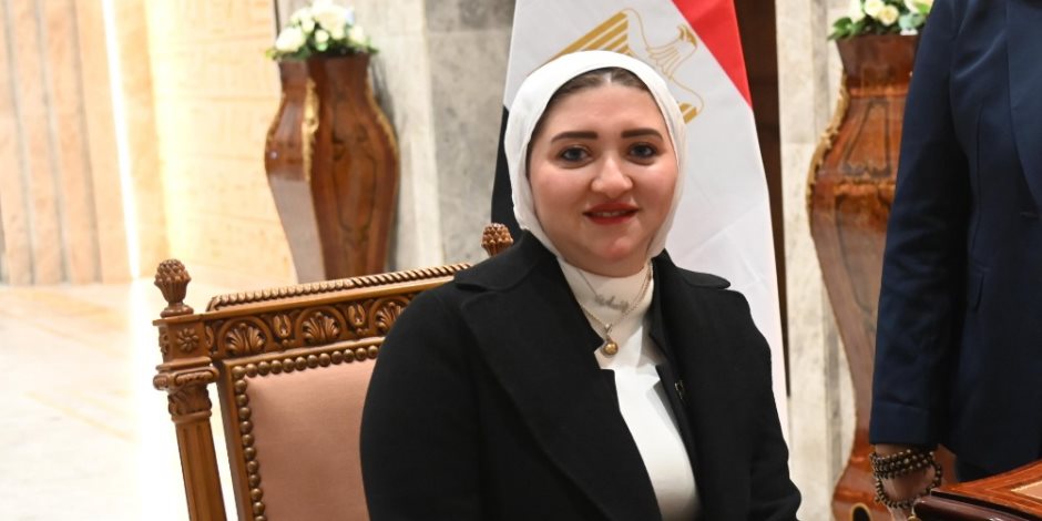 فوز "آية النجار" بمقعد برلماني يعزز مشاركة المرأة والشباب بمجلس النواب