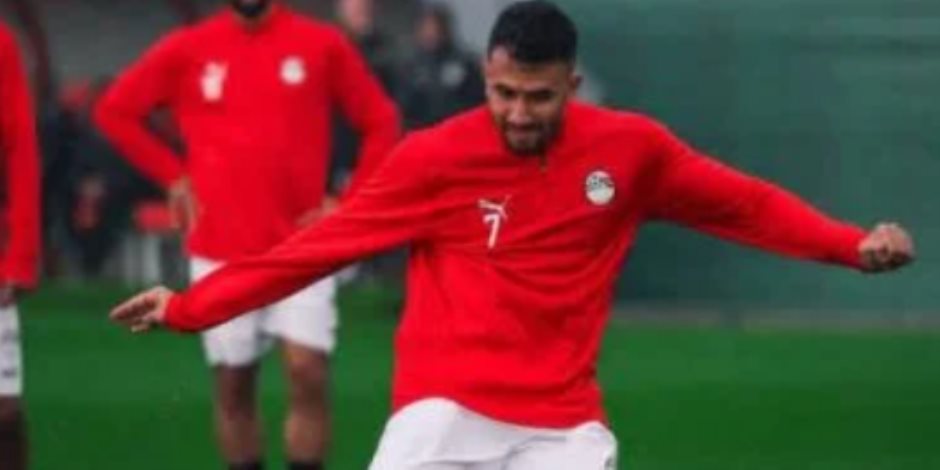 المدير الفنى للفراعنة يدفع بتريزيجيه بدلًا من فتوح مع بداية الشوط الثاني أمام السنغال