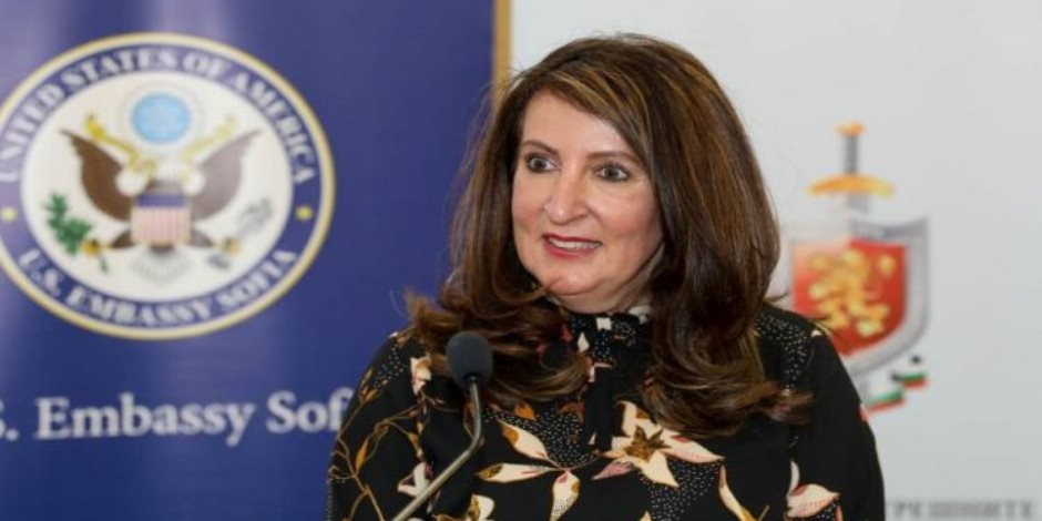 إحياء تراث مدينة إسنا.. آخر جولات السفيرة الأمريكية بالقاهرة هيرو مصطفى: «وداعاً يا أم الدنيا»