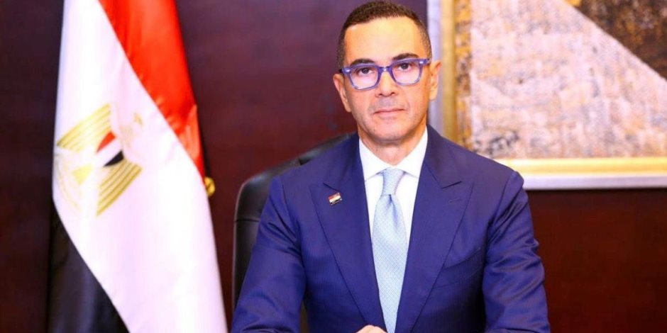 وزير الاستثمار والتجارة الخارجية يواصل جولاته الميدانية بالمحافظات لدعم وتشجيع الاستثمار المحلي