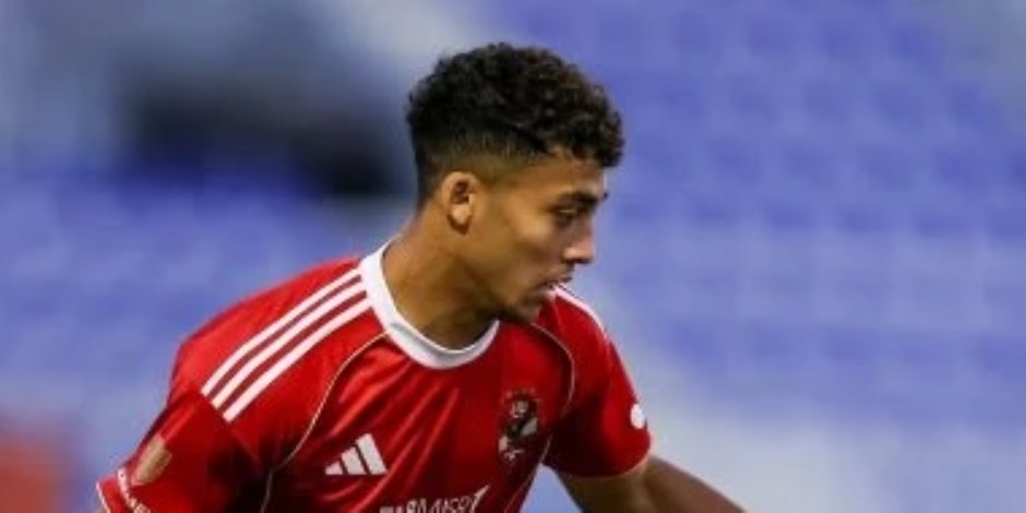 عمر معوض يرفض عروض الأندية المحلية ويتمسك بالبقاء في صفوف الأهلي