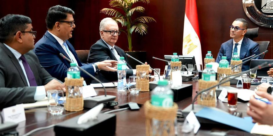 وزير الاستثمار يبحث مع وفد شركتي «إيفولف» و«ستونيكس» خططهم للتوسع في السوق المصري 