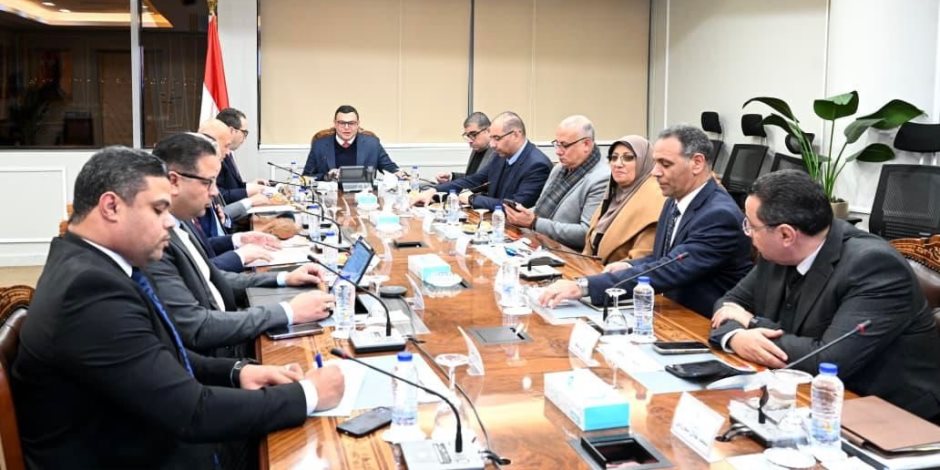 المجتمعات العمرانية توافق على مد مهلة استقبال طلبات استصدار تراخيص البناء لاستكمال نسبة 75% من إجمالي مساحة دور السطح