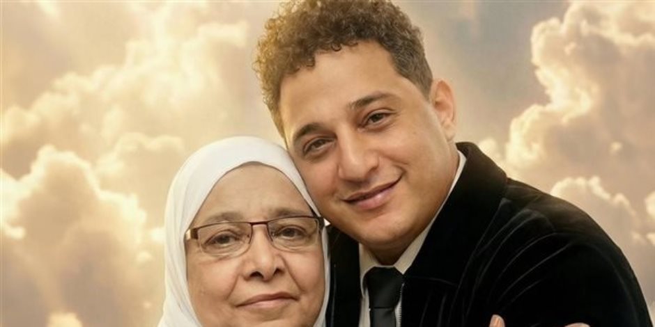 رضا البحراوى يقرر اعتزال الغناء تنفيذا لوصية والدته