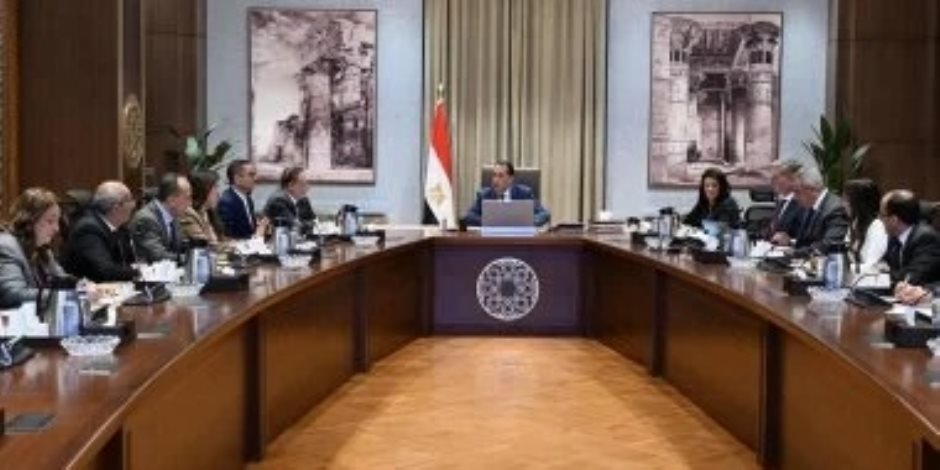 رئيس الوزراء يتابع جهود تحقيق الاكتفاء الذاتي من المنتجات البترولية
