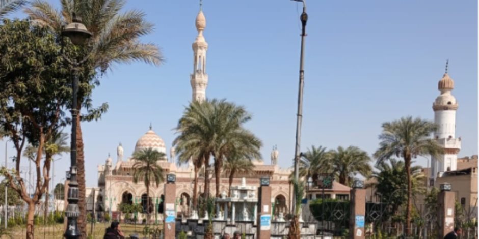 ليالي الذكر والمرماح والتحطيب.. قنا تحتفل بأكبر موالدها في مولد سيدي عبد الرحيم