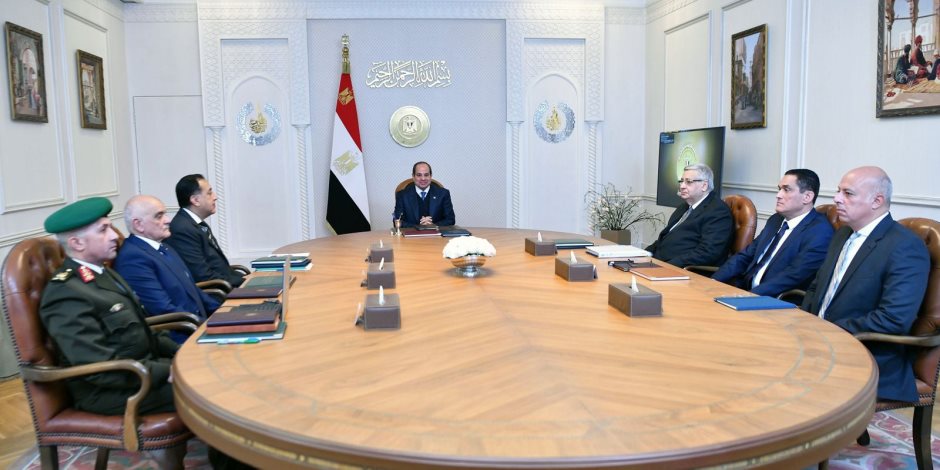 الرئيس السيسي يوجه بضرورة حوكمة إجراءات التعاقد مع الشركات المصنعة للأجهزة التعويضية