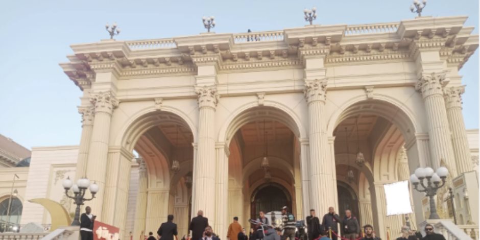 حفل الشركة المتحدة للخدمات الإعلامية.. الريد كاربت تتزين لاستقبال النجوم