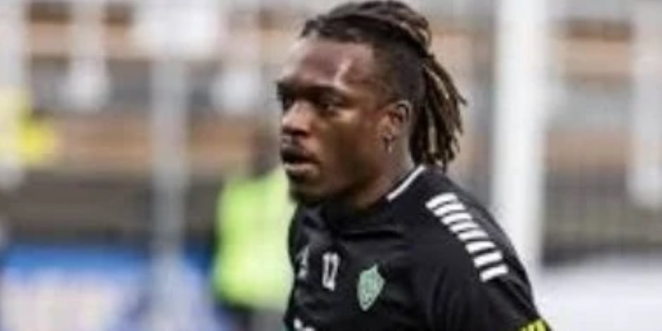 فى الدوري .. توروب يفاضل بين أوتاكا وكامويش لقيادة هجوم الأهلى أمام البنك