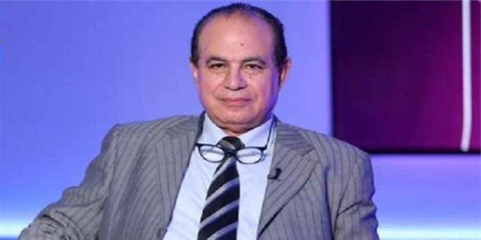 أحمد مجاهد ينفي منع كتاب لأيمن منصور ندا من المشاركة فى معرض الكتاب