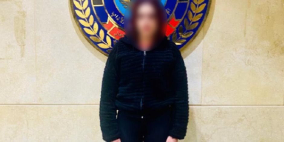 ضبط صانعة محتوى بالجيزة لنشرها مقاطع رقص بملابس خادشة للحياء