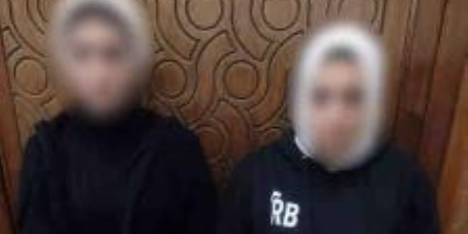 ضبط سيدتين للإعلان عن ممارسة الأعمال المنافية للآداب بالإسكندرية