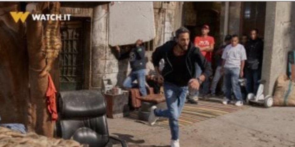  دراما رمضان "الحلقة 3".. مجهول يراقب عصابة زياد ويهدد خطتهم فى مسلسل فن الحرب