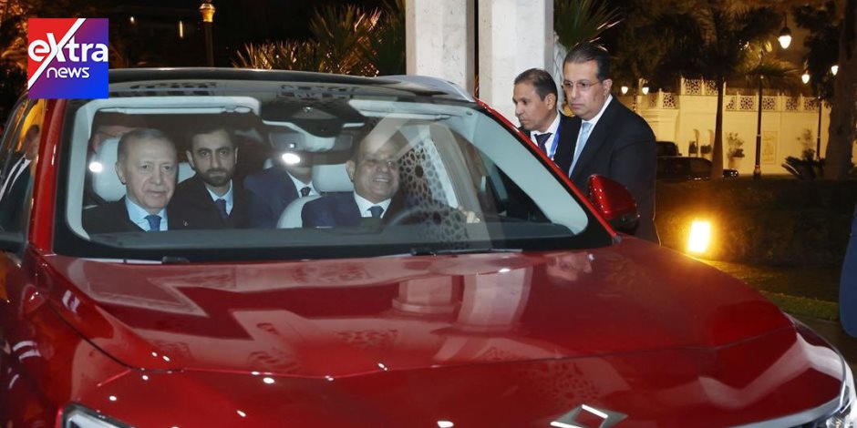 الرئيس السيسى يصطحب نظيره التركى من قصر الاتحادية لفندق الماسة