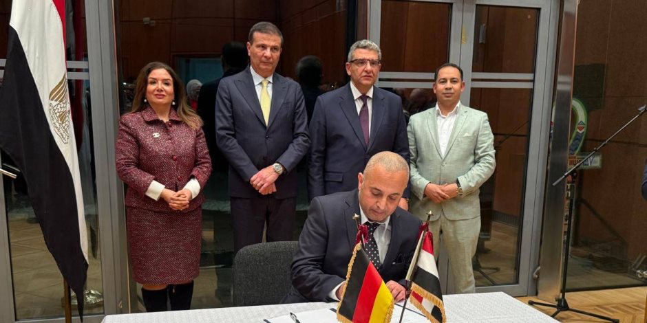 وزير الزراعة يشهد تدشين أعمال مجلس الصادرات والأعمال المصرية شمال ألمانيا