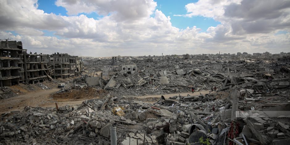 الاحتلال الإسرائيلي يواصل القصف الجوي والمدفعي وعمليات النسف في قطاع غزة