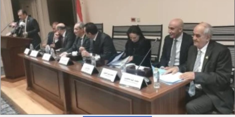 وزير التعليم: نضع برامج توعية بمخاطر الإنترنت للطلاب وندمجها فى المناهج