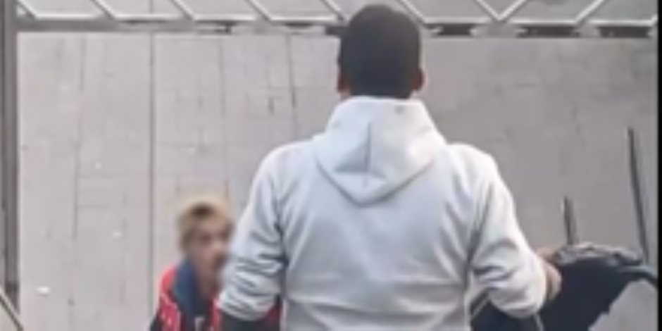 ضبط المتهم بحمل سلاح أبيض وتهديد بعض الأشخاص بالجيزة