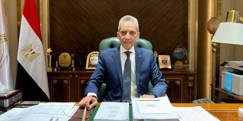 تعرف على السيرة الذاتية للمستشار هاني حنا وزير شؤون المجالس النيابية