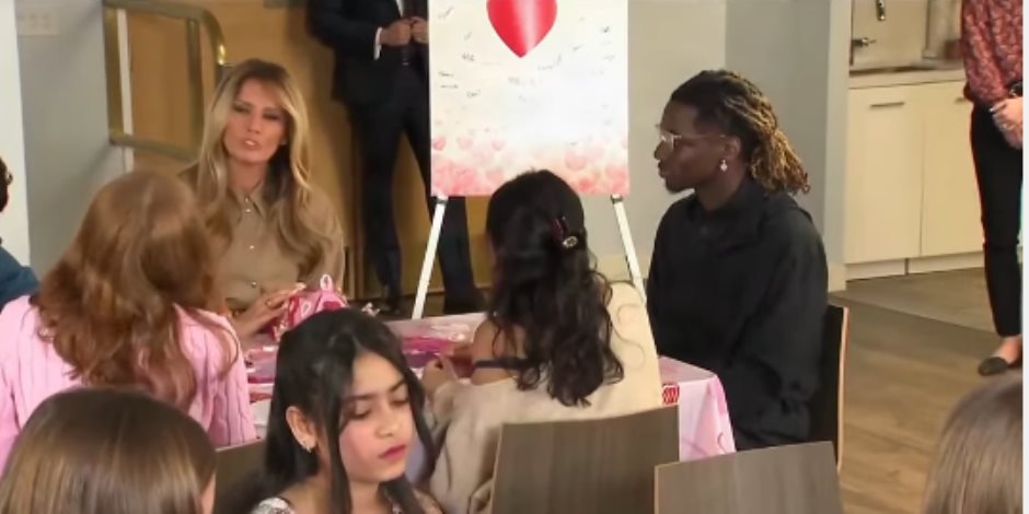 قرينة الرئيس الامريكى تحتفل بعيد الحب مع أطفال يعانون أمراضًا نادرة (فيديو)