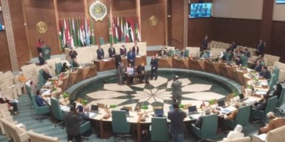 بسبب الخليل والاستيطان.. الجامعة العربية: لن نقف مكتوفي الأيدي أمام تصفية القضية الفلسطينية. 