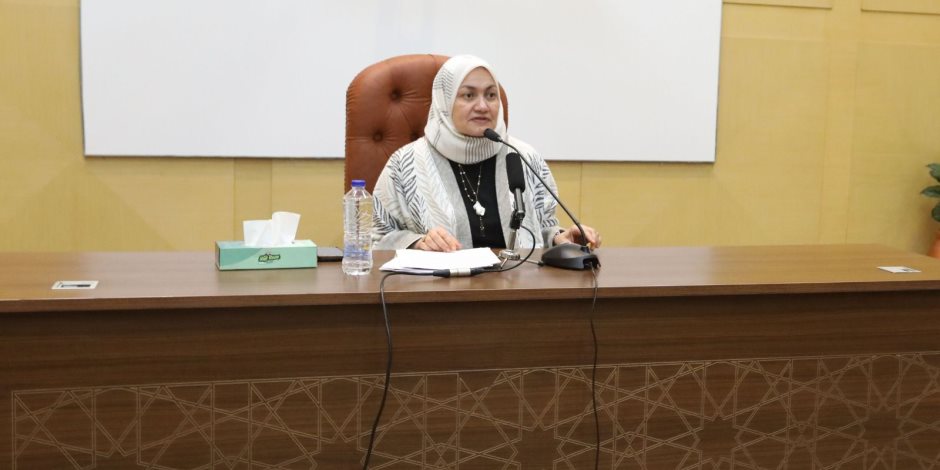 مستشار شيخ الأزهر تلقي محاضرة عن المواريث بدار الإفتاء