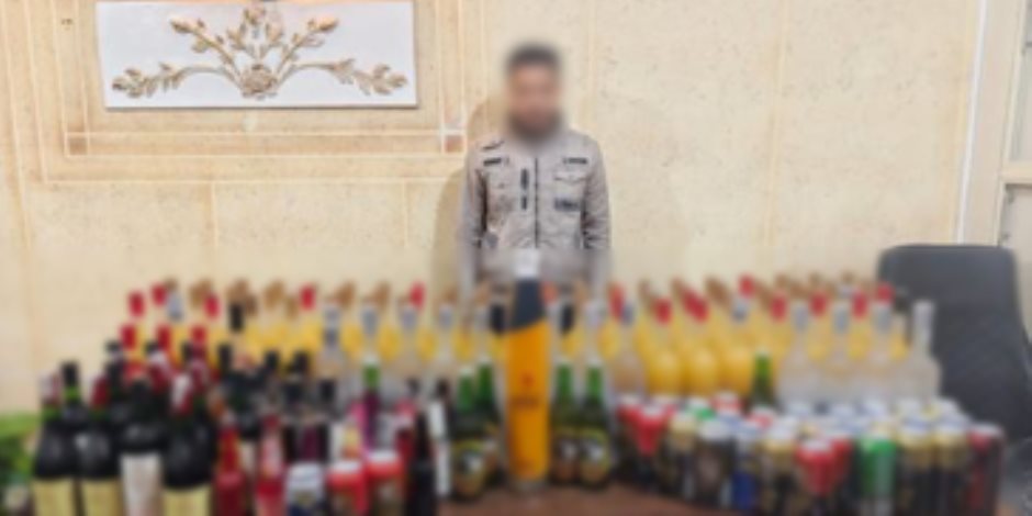 ضبط شخص يبيع مشروبات كحولية مغشوشة ومجهولة المصدر "بدون ترخيص" بالدقهلية