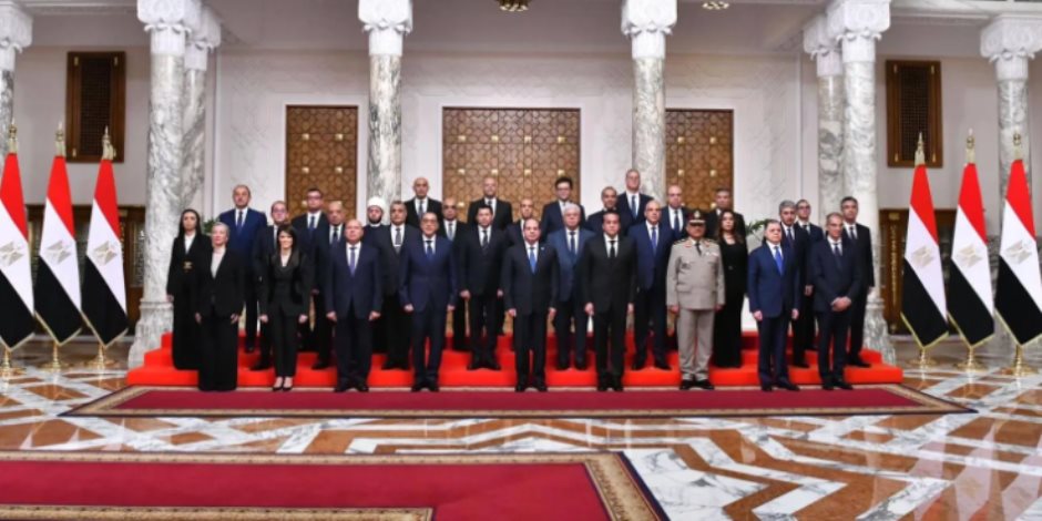 حكومة مدبولى بعد التعديل.. الاقتصاد والمواطن