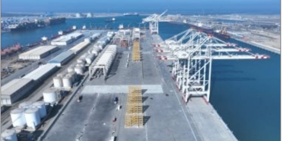 انطلاق التشغيل التجريبى لمحطة حاويات «تحيا مصر 1» بميناء دمياط