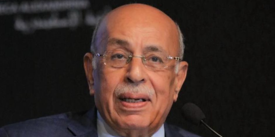 مكتبة الإسكندرية تنعى الدكتور مفيد شهاب عضو مجلس أمناء المكتبة 