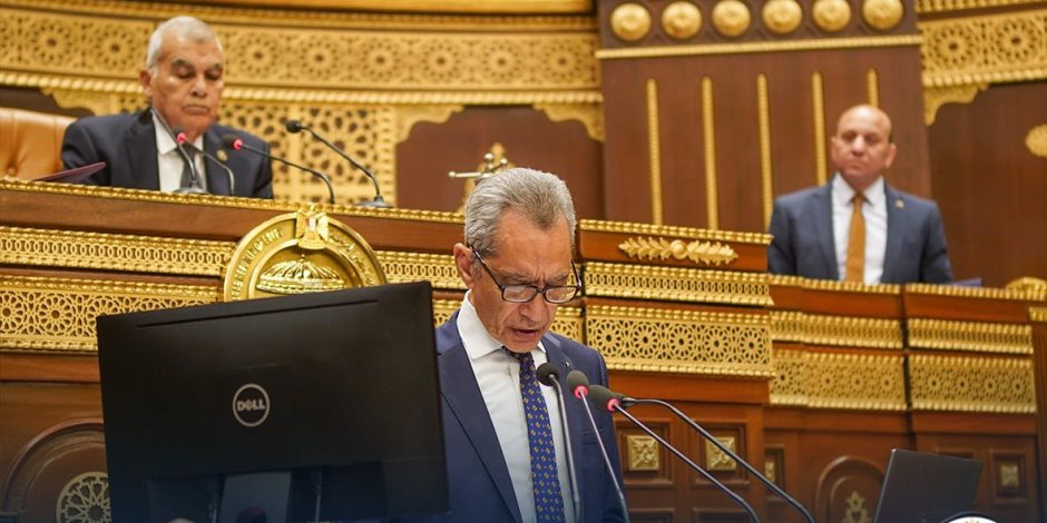 وزير المجالس النيابية في أول كلماته الرسمية بمجلس الشيوخ: الحكومة تؤمن بالمصارحة والالتزام بالحقيقة لتحقيق الصالح العام