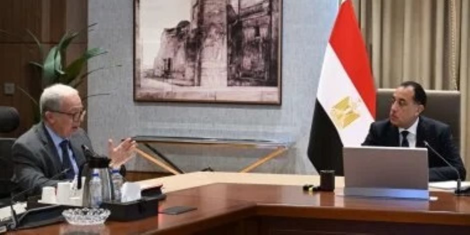 الحكومة: زيادة حجم الاستثمارات الموجهة للصحة والتعليم والبنية الأساسية