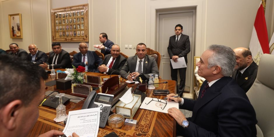 وزير العدل يلتقي عدداً من السادة أعضاء مجلسي النواب والشيوخ "صور"