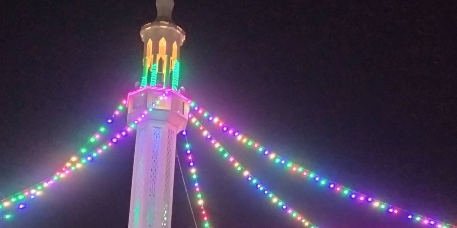 مساجد شمال سيناء تتزين بالإضاءة لاستقبال شهر رمضان المبارك.. اعرف التفاصيل (صور)  