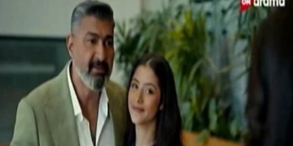  ياسر جلال يهدى ابنته سيارة و50 ألف جنيه فى مسلسل كلهم بيحبوا مودي 