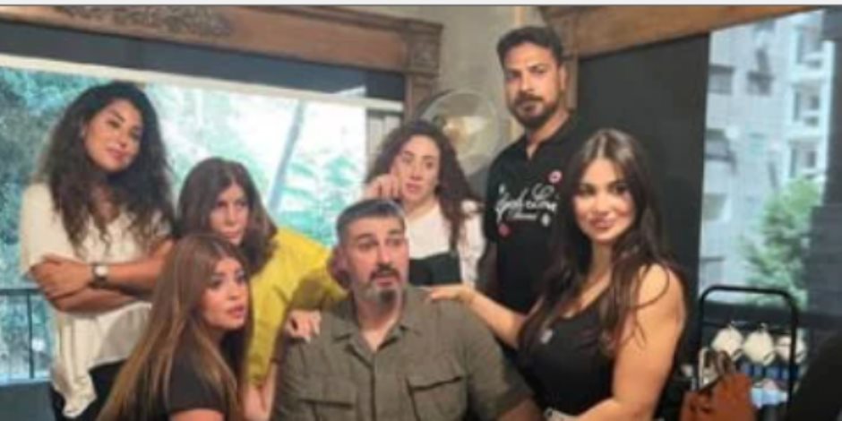 مسلسل كلهم بيحبوا مودى الحلقة 6.. مواعيد العرض والإعادة والقنوات الناقلة