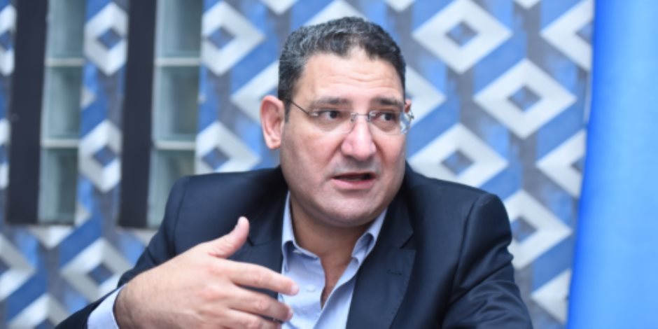 رئيس تحرير «الجمهورية»: مبادرة «بداية جديدة» تعزز دور الأحزاب الاجتماعي وتقربها من المواطن