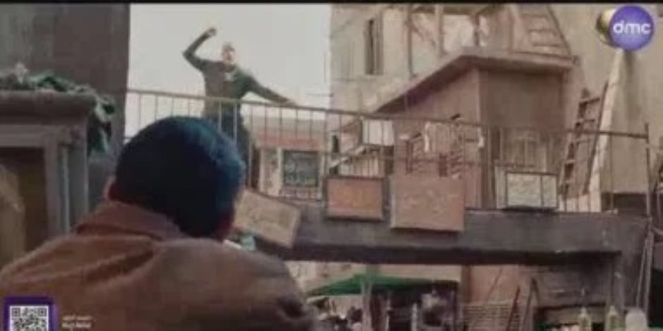 مسلسل مناعة الحلقة 2..  معركة كبيرة بين رجال مكافحة المخدرات وأهالى الباطنية في وضح النهار 