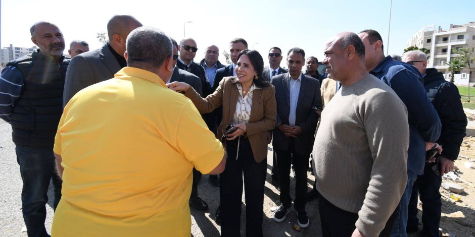 وزيرة الإسكان تستجيب لطلب مواطن فى الشروق.. وتؤكد: تحسين جودة الحياة أولوية لا تقبل التأجيل