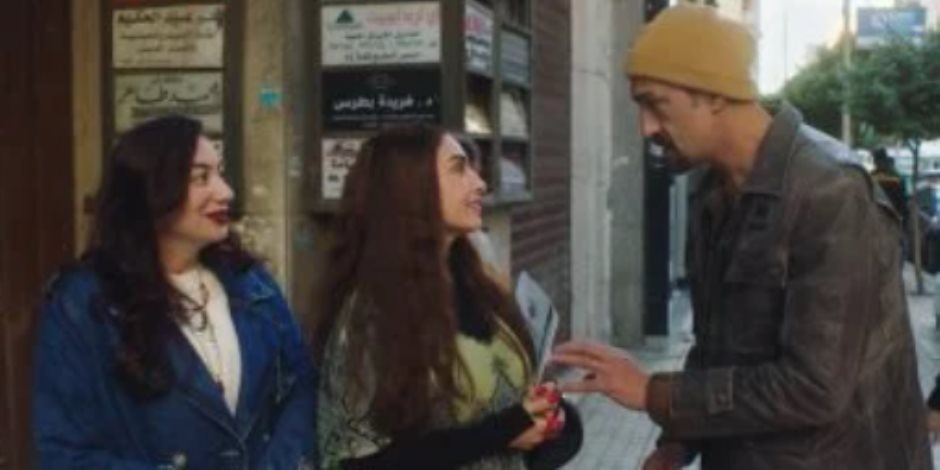  مسلسل حد أقصى.. محمد القس فى ورطه ووالدته تنصحه بحل مشاكله (الحلقة 8)