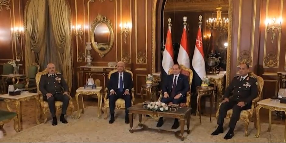 الرئيس السيسى يشهد حفل تكريم الفريق أول عبد المجيد صقر وزير الدفاع السابق.. فيديو