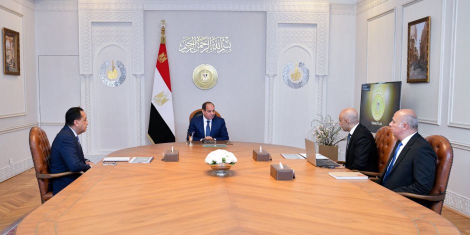 الرئيس السيسي يشدد على ضرورة الاهتمام بجودة التعليم ومواكبة أحدث تكنولوجيا البرمجة والذكاء الاصطناعي