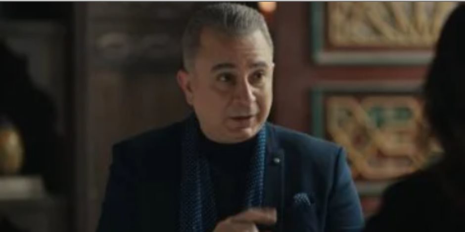 مسلسل على قد الحب الحلقة 6.. مراد يشجع موظفة سرًا ويكتشف مفاجأة عن كريم