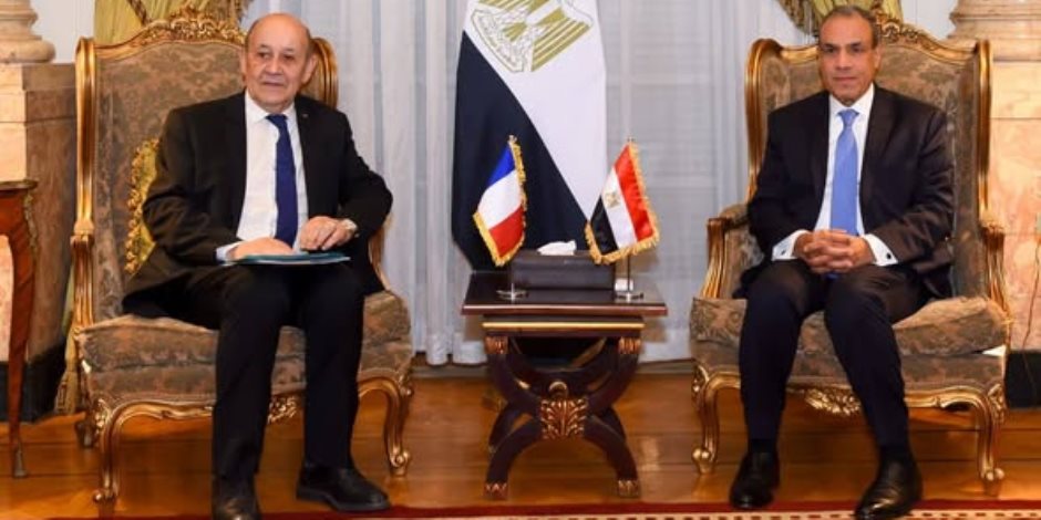 وزير الخارجية يلتقي المبعوث الشخصي للرئيس الفرنسي للبنان