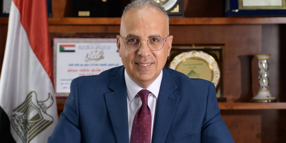 وزير الرى يتابع حالة محطات رفع المياه والموقف التنفيذي لإنشاء محطة (النصر 5)