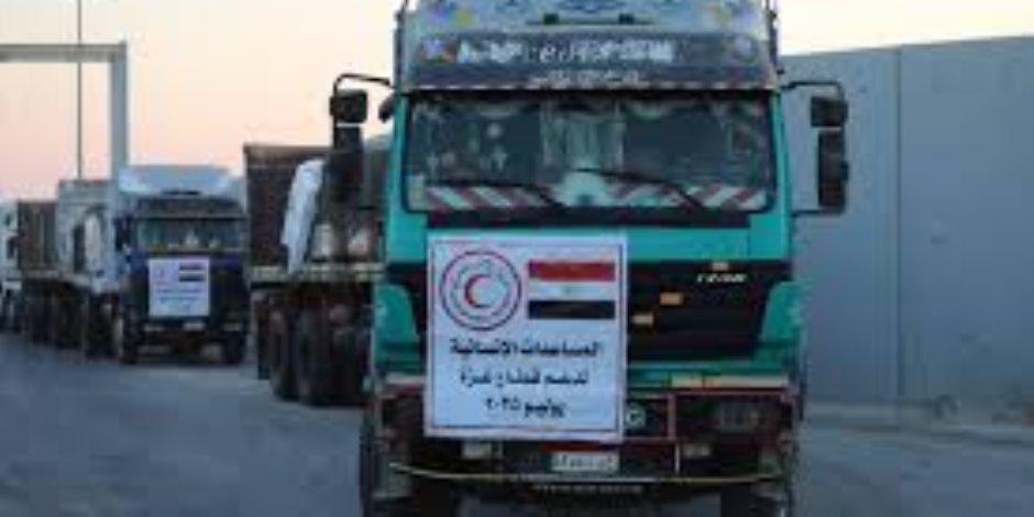 145 قافلة تكسر حصار  قطاع غزة وسط ترتيبات أمنية جديدة ضمن اتفاق شرم الشيخ 