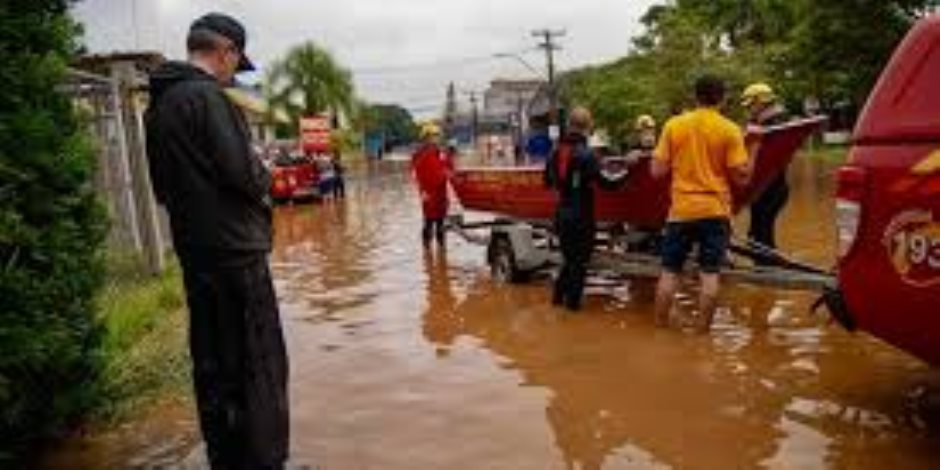 ارتفاع ضحايا فيضانات البرازيل إلى 46 شخصا و21 مفقودا.. فيديو