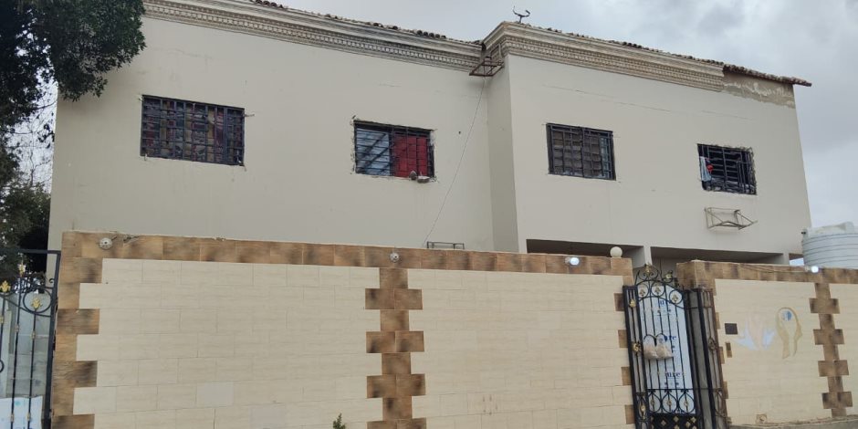 الصحة تغلق 15 مركزًا غير مرخص لعلاج الإدمان بمدينة العبور 