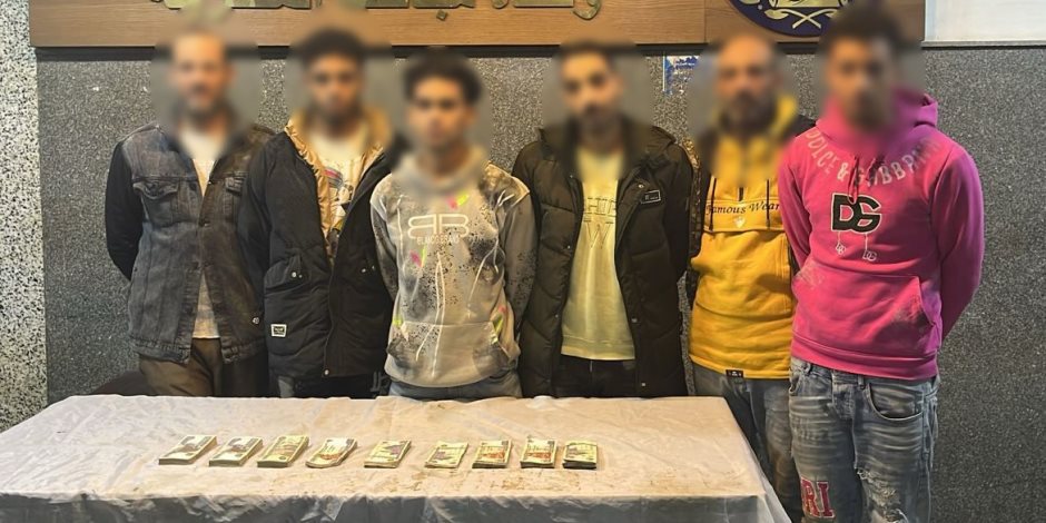 ضبط 5 أشخاص بالقاهرة لقيامهم باحتجاز آخر لخلافات مالية بينهم 