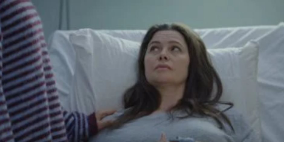 مسلسل كان ياما كان.. يسرا اللوزى تحاول الانتحار ونقلها إلى المستشفى